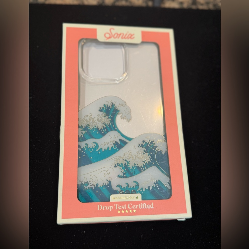 SONIX iPhone case 14 pro  Max ,NIB 🍝🍝